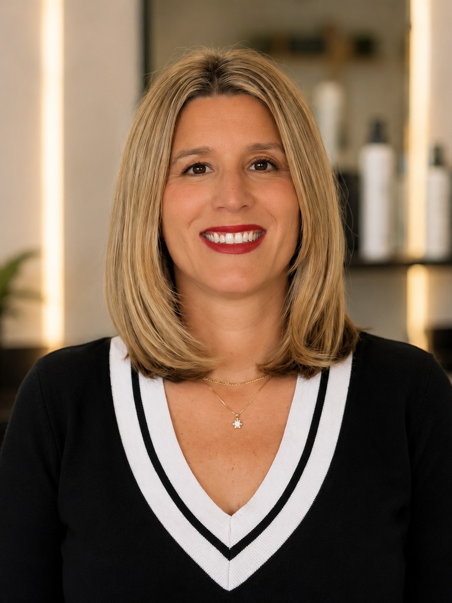 Janelle Zander, Senior Stylist at All Smoke & Mirrors Hair Studio, Haddonfield NJ